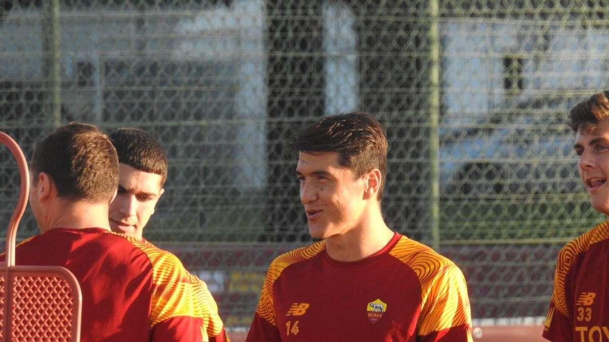 Spezia, Barrow o Shomurodov per l'attacco