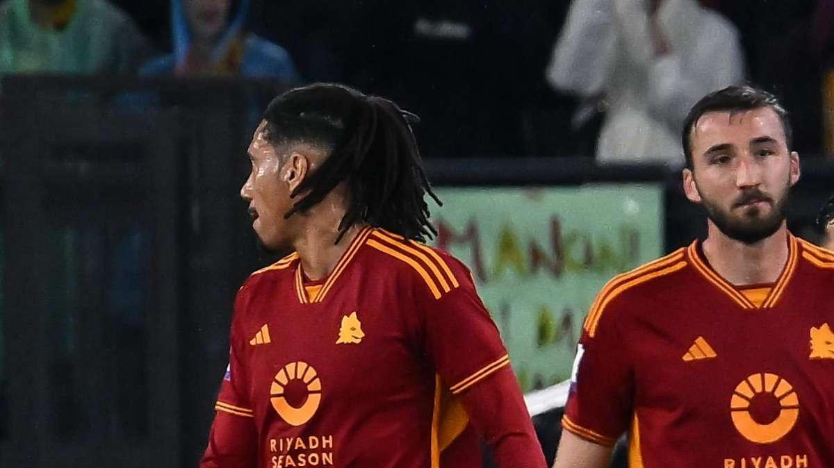 Smalling: "Non c'è sensazione migliore che vincere con la mia squadra"