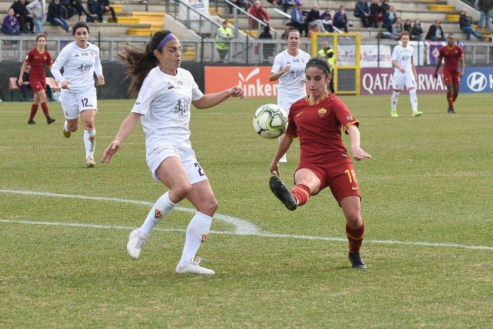 Roma Femminile, Ciccotti: "Il romanista è un sognatore, folle ed innamorato perso. Vestire questa maglia è una sensazione unica". VIDEO!