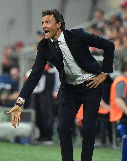 Luis Enrique: "Un saluto ai romanisti e alla società". La Roma: "Goditi il trionfo!"