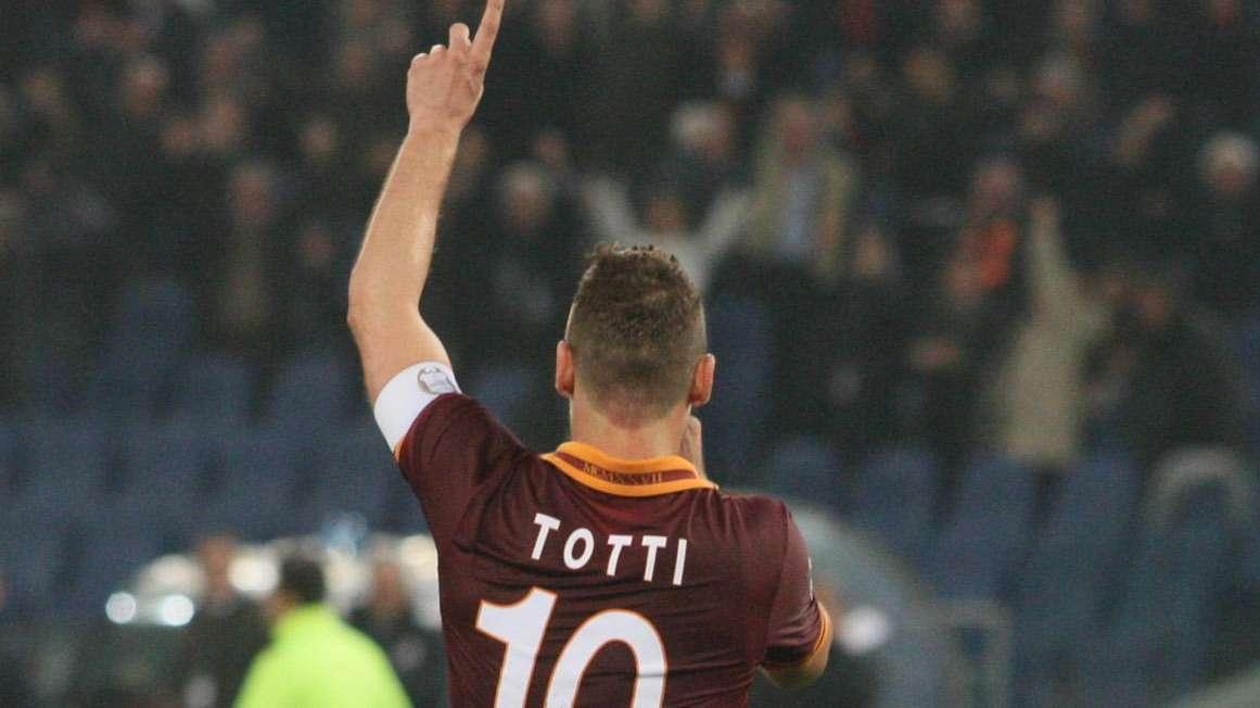 Totti sul web: "Vittoria essenziale, bravi a disputare una gara matura e attenta"