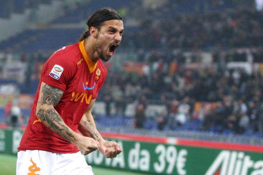Accadde oggi - Osvaldo: "Se un mio compagno si vendesse una partita lo ammazzerei di botte". Perotti: "Vi spiego perché faccio la rabona"