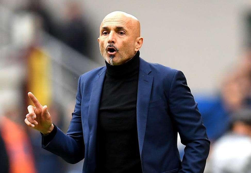 Inter, Spalletti porta la squadra in ritiro