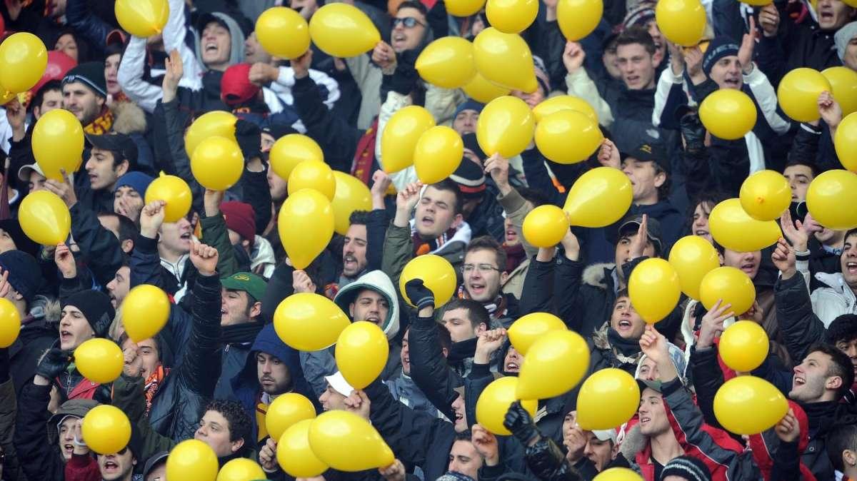 Turano: "Nel calcio romano il re è nudo. Non ditelo a nessuno"