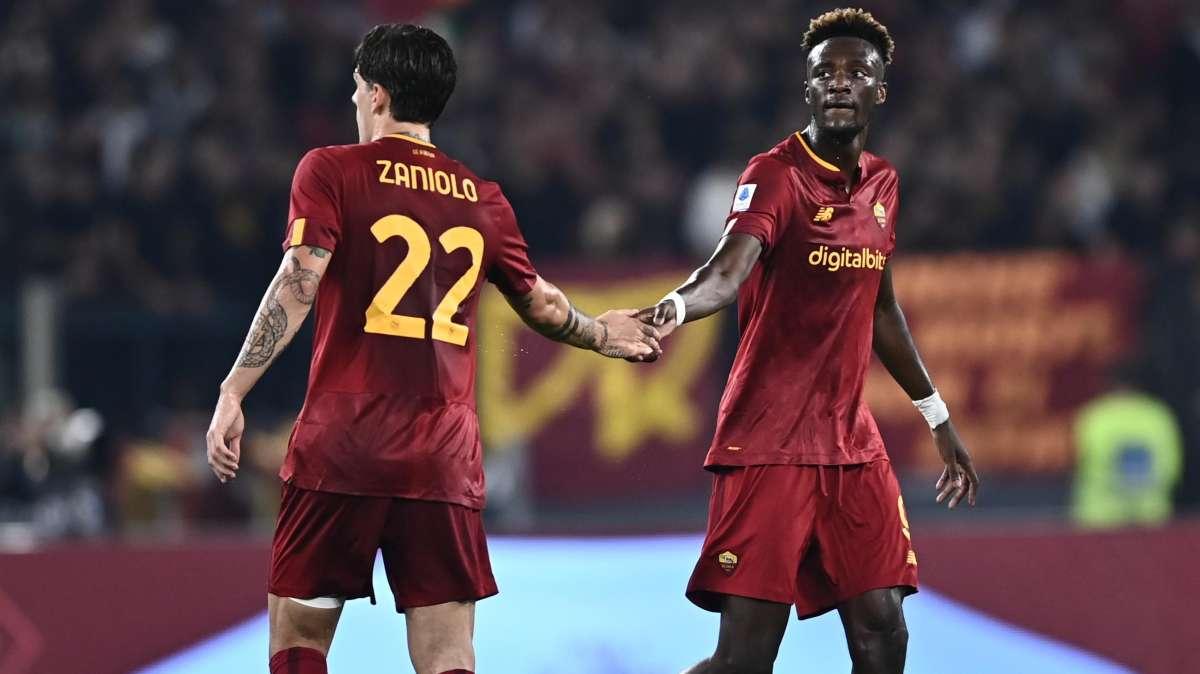 Roma-Bologna 1-0 - La gara sui social: "Brutti quanto efficaci. La cosa migliore di Abraham l'ha fatta da difensore. Foti non ne sbaglia una"
