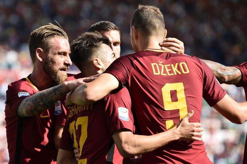 LA VOCE DELLA SERA - Roma-Udinese 3-1, terza vittoria consecutiva per i giallorossi. Di Francesco: "C'è maggiore consapevolezza". El Shaarawy: "Se sto crescendo il merito è del mister"