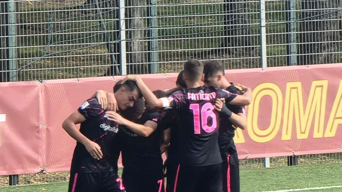 PRIMAVERA 1 PAGELLE ROMA-INTER 3-1 - Satriano opportunista