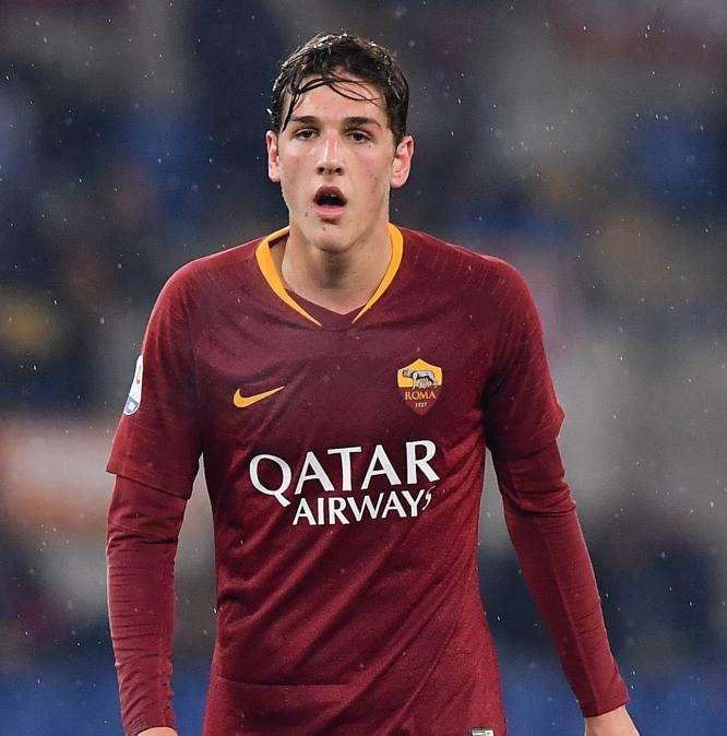 Giudice Sportivo - Prima sanzione per Zaniolo e Schick, multa di 3.000 euro per lancio di un petardo