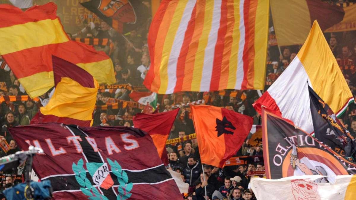 Roma si parte! Ecco la lista dei convocati per Riscone: torna Cicinho. Non ci sono Doni e Simplicio