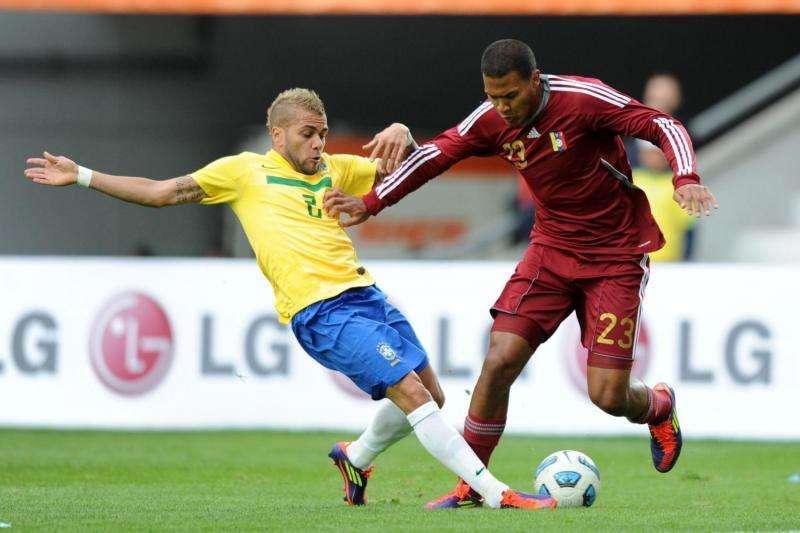 Rondon: "La Roma? Sono solo voci. Per ora penso solo allo Zenit"