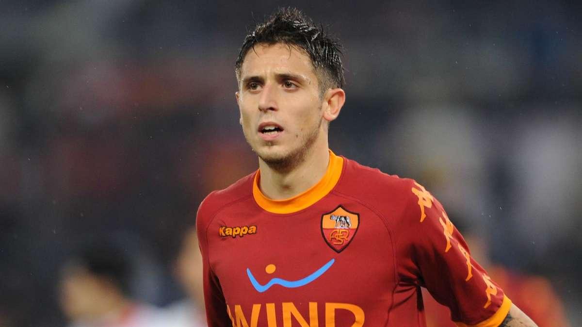 Trigoria, nel pomeriggio allenamento solo per i difensori. Lesione al retto femorale sinistro per Greco