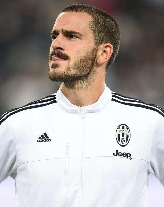 Juventus, Bonucci: "Roma e Napoli favorite per lo scudetto, Pjanic e Dzeko formidabili"