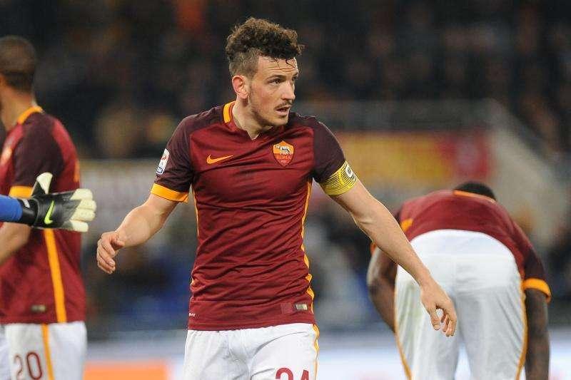 LA VOCE DELLA SERA - Trigoria, in gruppo Pjanic e De Rossi. Salah: "Impossibile non innamorarsi di Roma". Florenzi: "Bilancio positivo per i miei primi 25 anni"