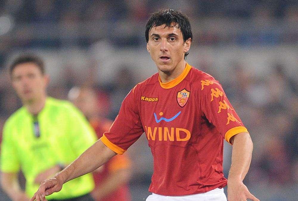 Burdisso: "E' stato bello vincere, con Montella stiamo facendo bene"