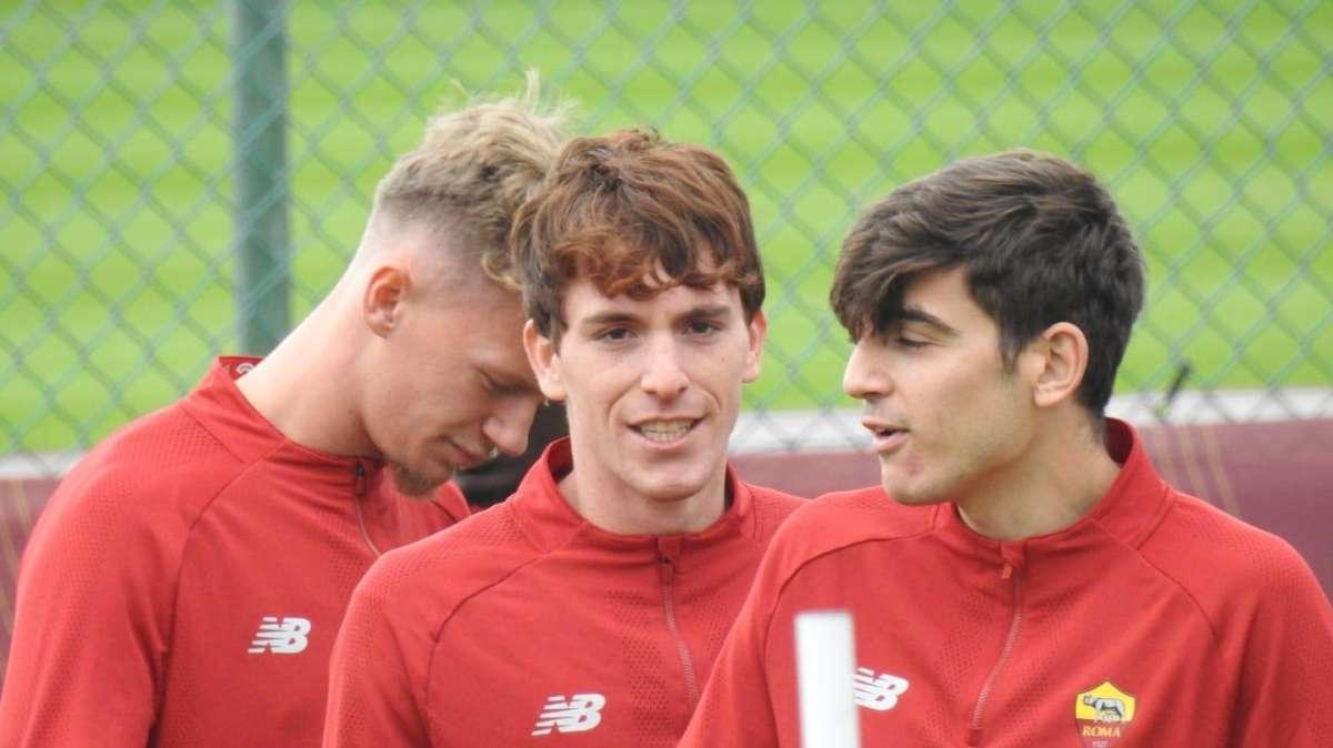 Bel gol di Villar in allenamento, lo spagnolo su Instagram: "Continuare così"