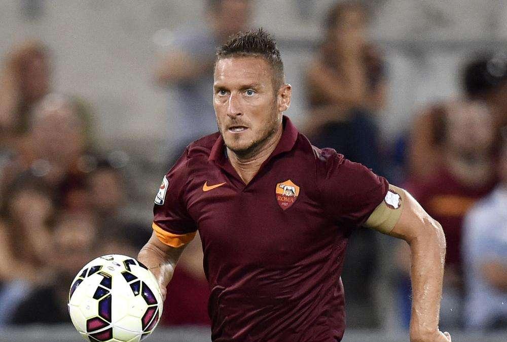 Twitter AS Roma, Totti primo ospite di Roma Radio
