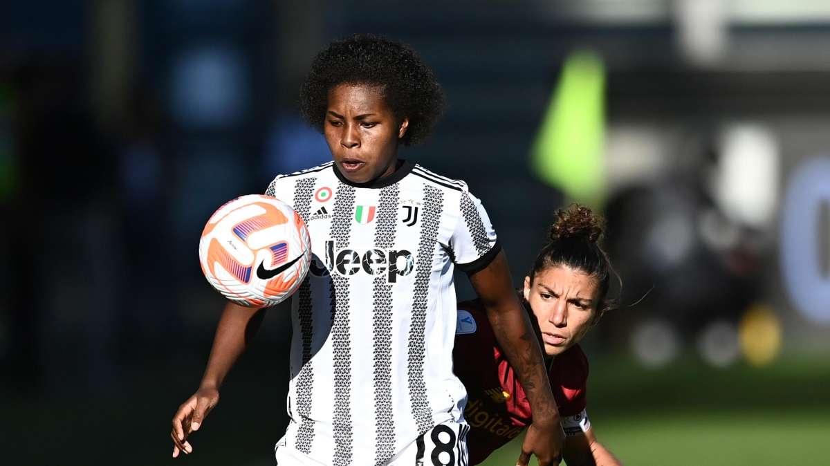 Tegola per l'Olanda e la Juventus Women: Beerensteyn lascia il campo in stampelle