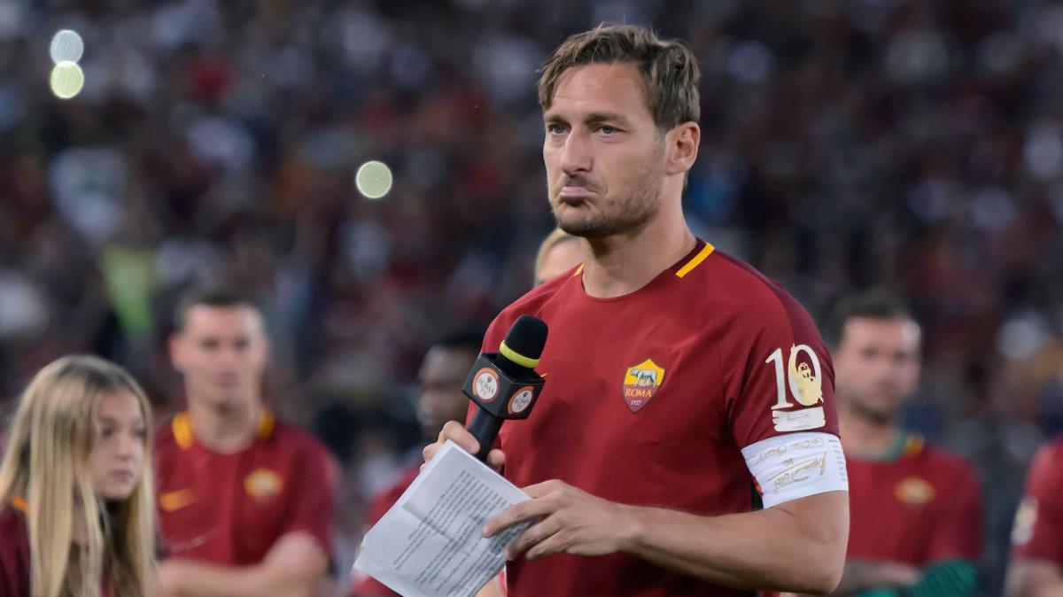 Il 28 maggio 2017 l'addio di Totti al calcio: come sono stati gli ultimi anni dell'ex Capitano