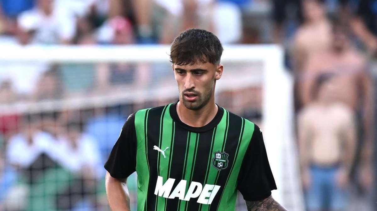 Sassuolo, lesione ai muscoli flessori della coscia sinistra per Viti: out contro la Roma