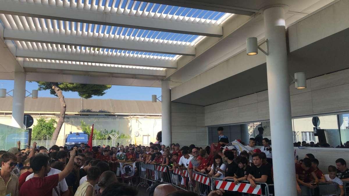LA VOCE DELLA SERA - Wijnaldum sbarca a Roma. Accordo con il Marsiglia per Veretout. Si lavora per le cessioni di Villar e Kluivert