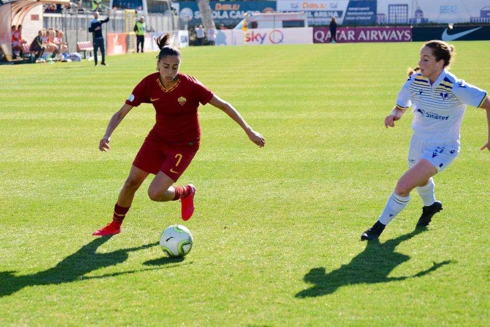 Roma Femminile, Andressa elogia Bavagnoli: "Miglior coach con cui abbia mai lavorato"