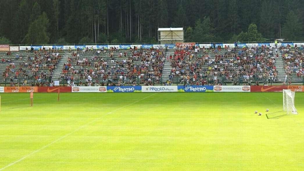 ALBUFEIRA - Squadra divisa in due gruppi nel pomeriggio: scarico per chi ha giocato con il Sunderland, seduta in campo per gli altri