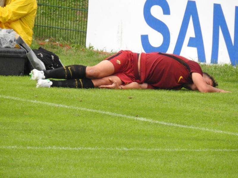 BOLLETTINO MEDICO - Distorsione al ginocchio sinistro per Luca Pellegrini: domani gli esami strumentali