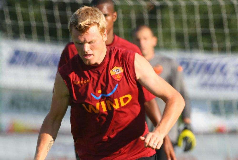 Trigoria: Riise torna ad allenarsi, Vucinic in gruppo. Totti, Pizarro, De Rossi e Cassetti assenti