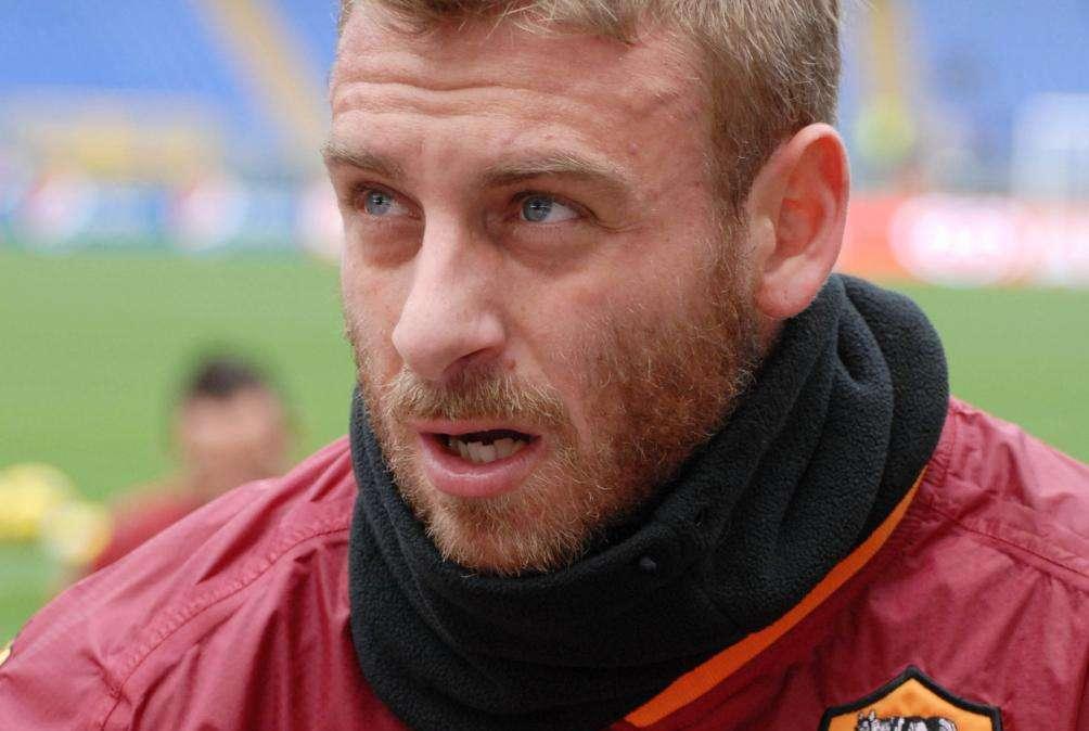 LA VOCE DELLA SERA: accolto il ricorso per Perrotta, respinto quello per De Rossi. Montali: "A Catania partita dell'anno". Pizarro in forse, ok Juan