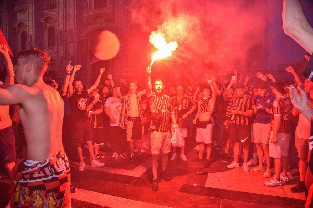 Scudetto Milan: colpito da una bottiglia un funzionario della polizia