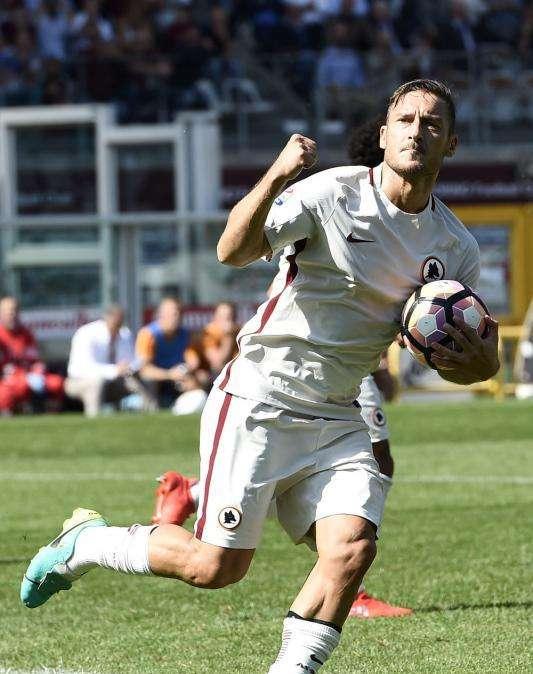 Roma-Cesena - I duelli del match
