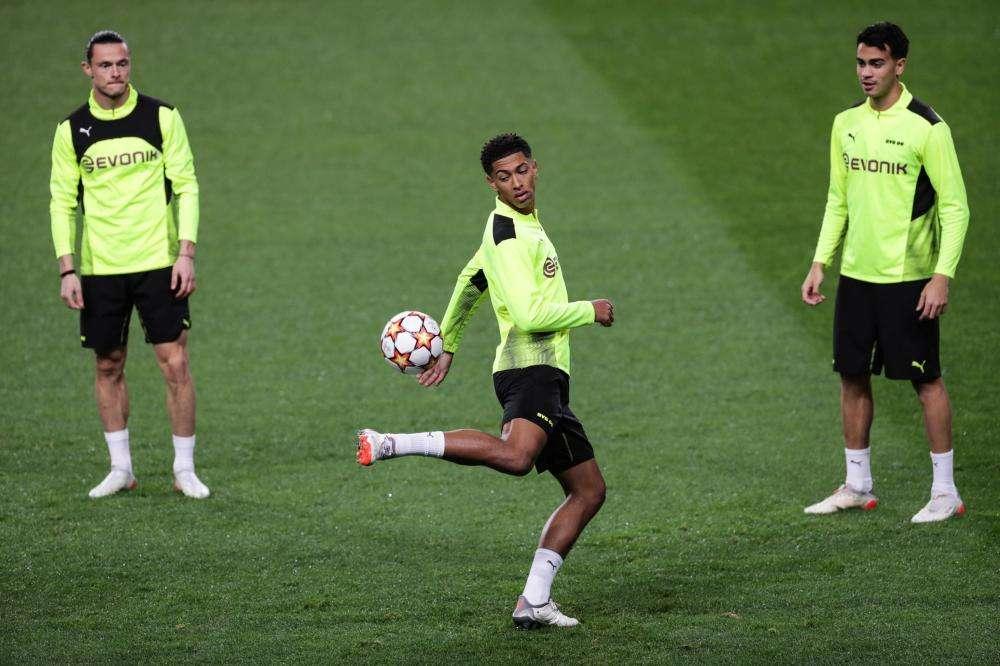 Polemiche Dortmund-Bayern, Bellingham accusa arbitro