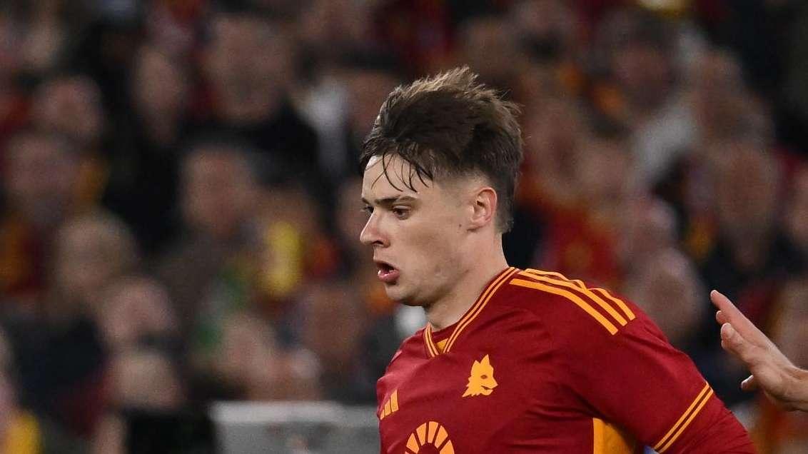 La Roma in Nazionale - Polonia-Olanda 1-2 - Prestazione in crescendo per Zalewski, in campo per tutto il match