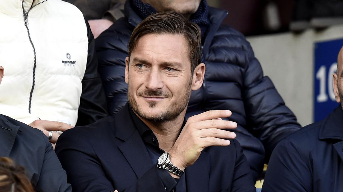 Totti: "Dalla Roma una proposta per il Centenario, ho declinato l'offerta"