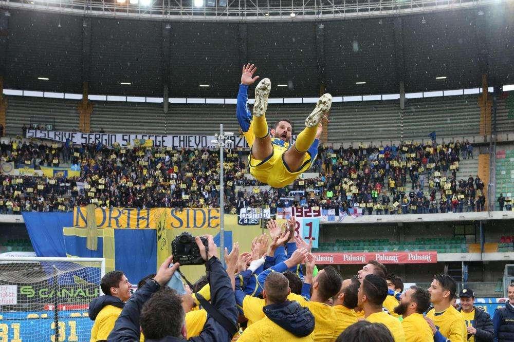 Respinto il ricorso del Chievo, il Cosenza torna in Serie B