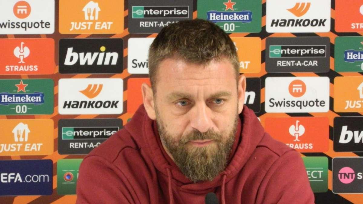 Conferenza stampa - De Rossi: "Stiamo caricando il derby al punto giusto, senza esagerare. I ragazzi sono sereni". VIDEO!