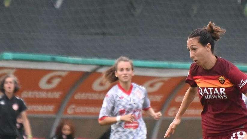 Roma Femminile, Lazaro rinnova fino al 2023: "Felice di continuare a giocare per le giallorosse"