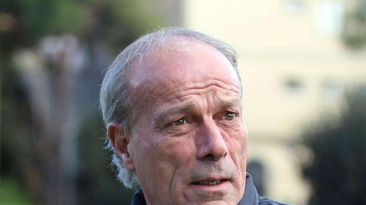 Jung: "Deciderò io quando firmare il contratto con l'Eintracht"