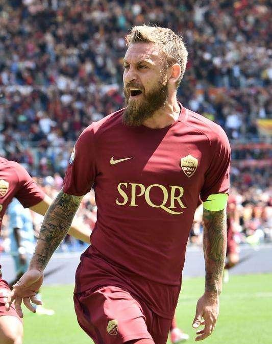 De Rossi: "Non è importante se resterò a Roma, questa storia d'amore non finirà"