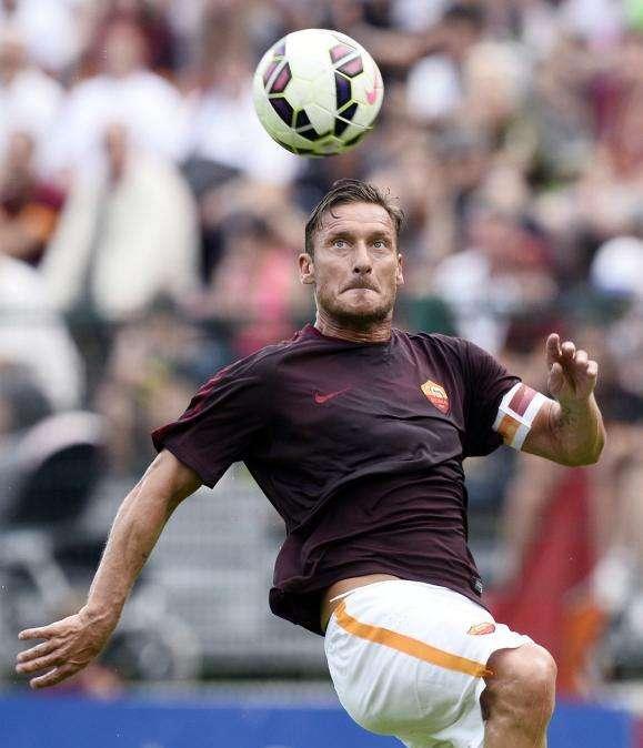 Twitter, Serie A: "Ecco la Totti Car d'Australia". FOTO!