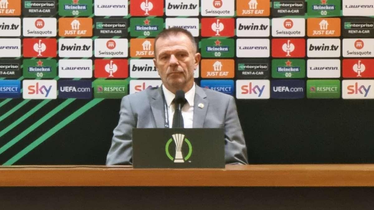 VASIL LEVSKI - CSKA Sofia, Mladenov: "Il campo è in condizioni disperate, speriamo venga sistemato in tempo. Mourinho renderà la Roma una squadra di successo"