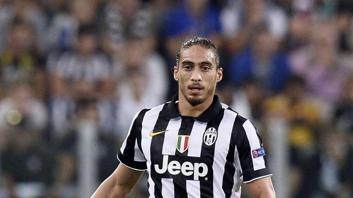 Juventus, Caceres in vantaggio su Ogbonna per una maglia da titolare