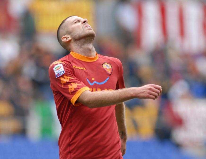 Infortunio al crociato per Menez