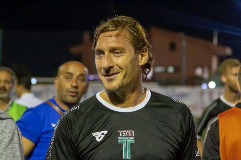 Rongoni: "Totti ha doti fuori dal comune e fa una vita corretta"