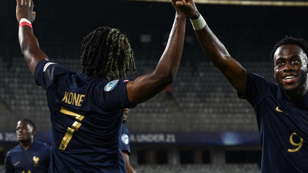Calciomercato Roma - L'agente di Koné è a Roma. Accordo trovato con il giocatore, per accontentare il Borussia Mönchengladbach serve la cessione di Abraham