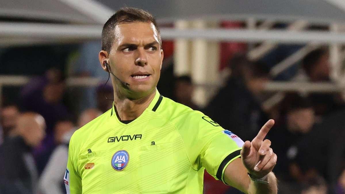 L’arbitro - Torna Zufferli dopo i due rigori non assegnati in Roma-Genoa e le proteste di Di Francesco. Mazzoleni al VAR, che disastro nel 2021
