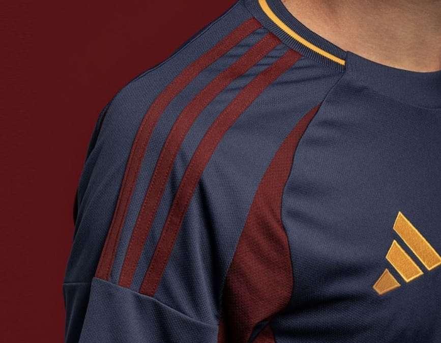 In attesa del main sponsor, la Roma è vicina a definire lo sleeve