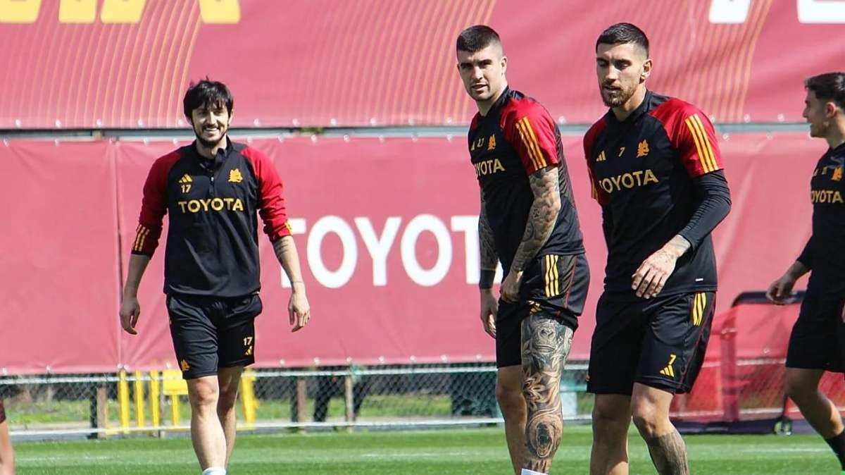 LA VOCE DELLA SERA - Trigoria, personalizzato per Dybala e Spinazzola. VG, il numero 37 farà di tutto per esserci in Empoli-Roma. Mercato, piace Gendrey del Lecce