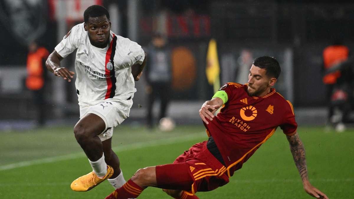 Roma-Milan 2-1 - Scacco Matto - La contromossa di Pioli si spegne rapidamente. La Roma controlla la gara e gli ospiti sbattono contro il loro stesso muro