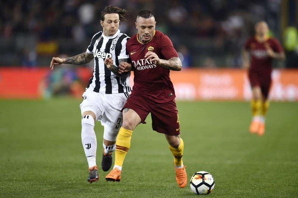 Giudice Sportivo - Multa di 5000 euro alla Roma per cori offensivi contro un dirigente avversario e fumogeni. Un turno a Nainggolan